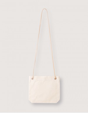 中帆橫式皮繩斜背包