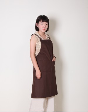 純棉雙口袋背帶式圍裙-咖啡色 純棉雙口袋背帶式圍裙-咖啡色