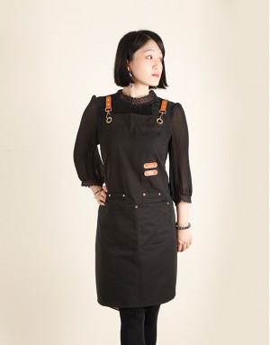 職人防水雙肩綁繩圍裙-黑色 (防潑水) _ 餐飲 園藝 手工藝 客製化圍裙 開店 員工服 制服 工作服